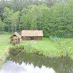 Lodge Lisie Bagno - W Lesie Mazury *